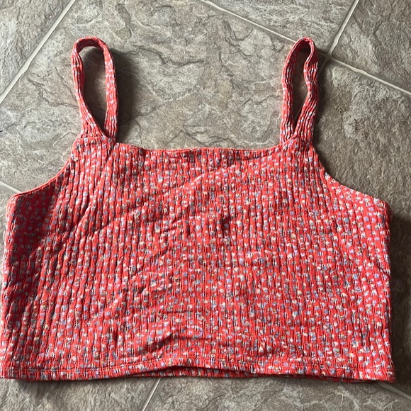 FLORAL CROP TANK🌸 - Picture 5 of 8